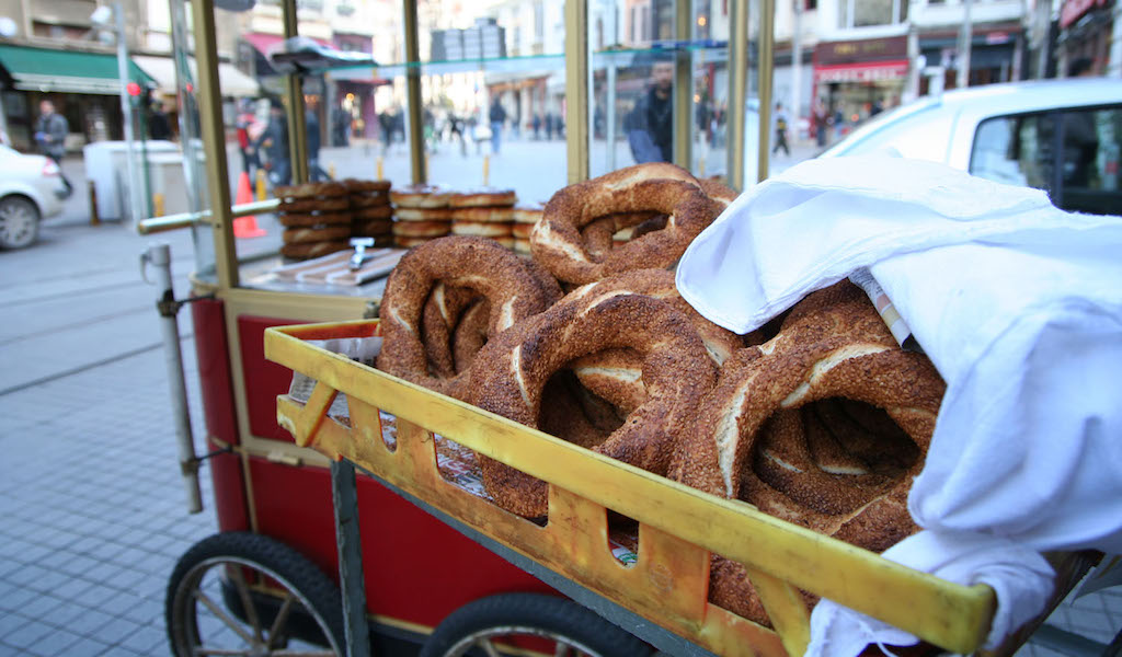 simit seller